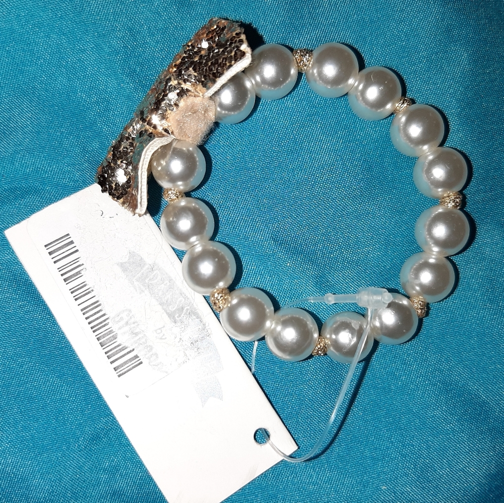 NWT Gymboree Dressed Up Pearl Bow Bracelet NEW